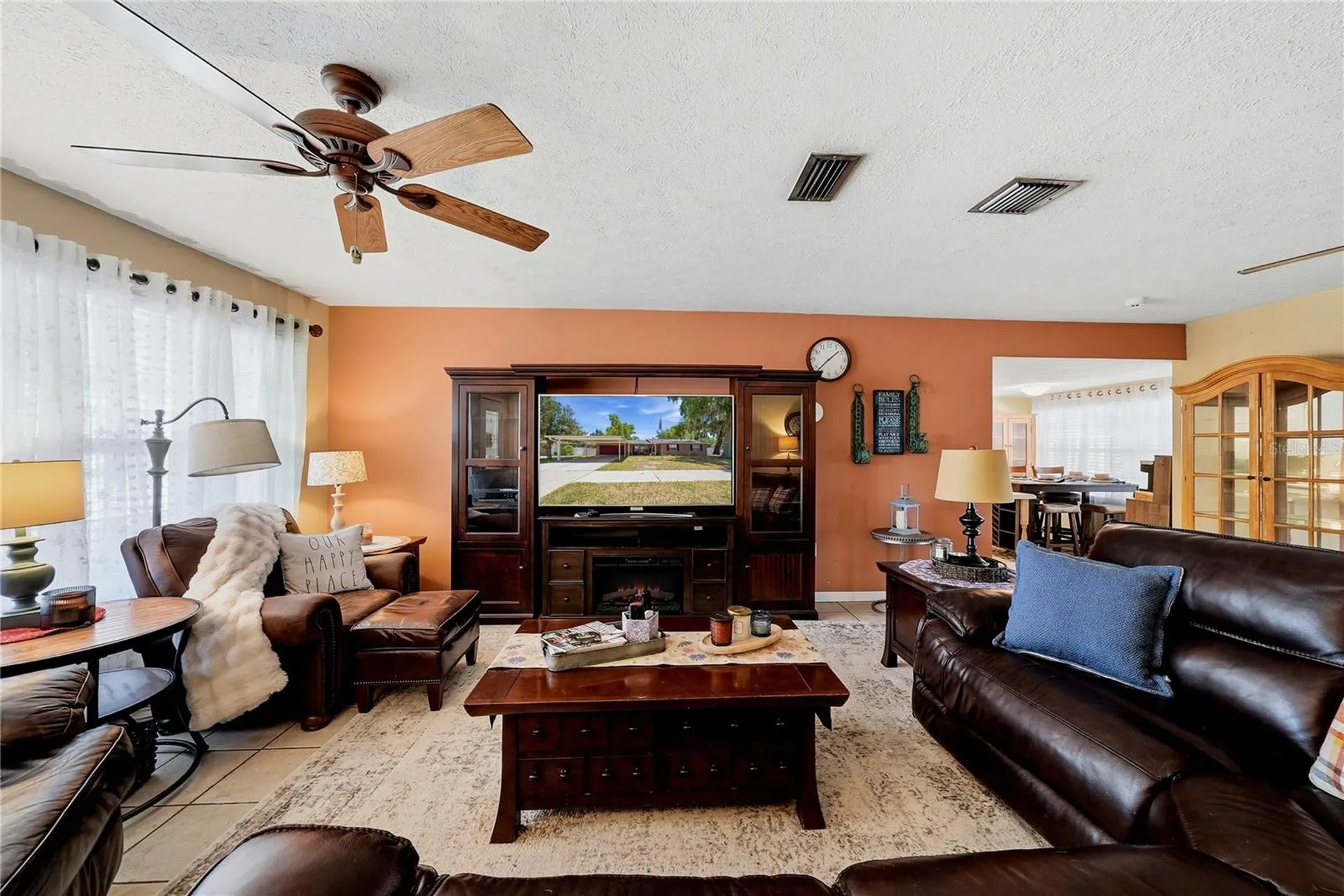 3801 Upland Place Valrico FL 33594