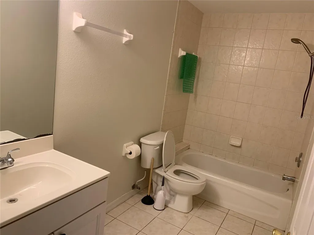 1875 Vamo Drive Sarasota FL 34231