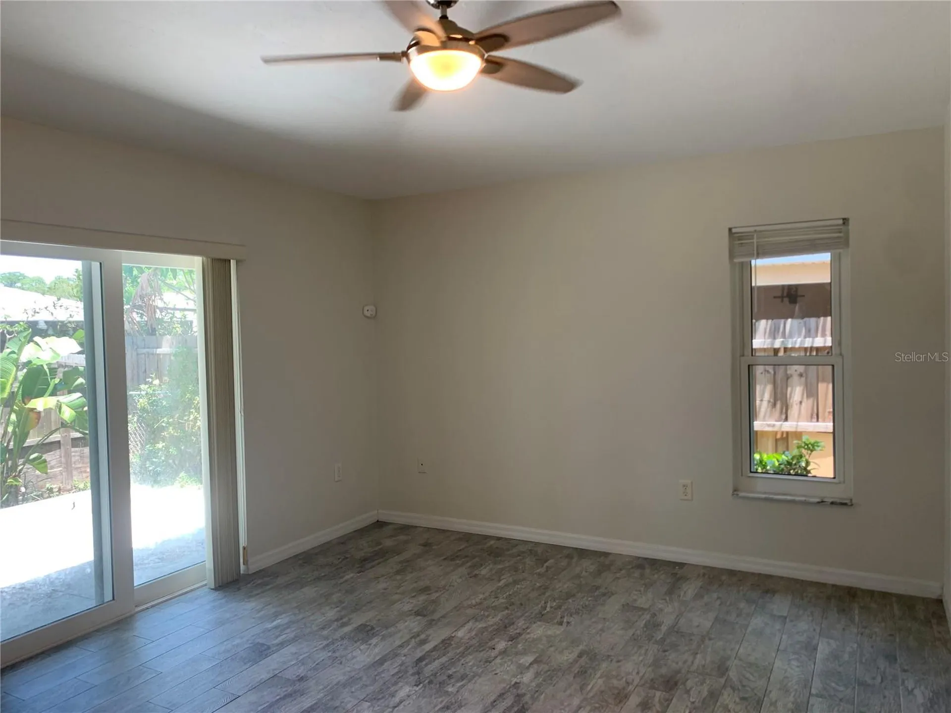 1875 Vamo Drive Sarasota FL 34231