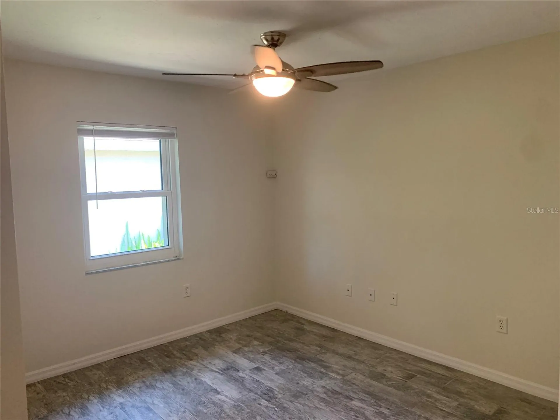 1875 Vamo Drive Sarasota FL 34231