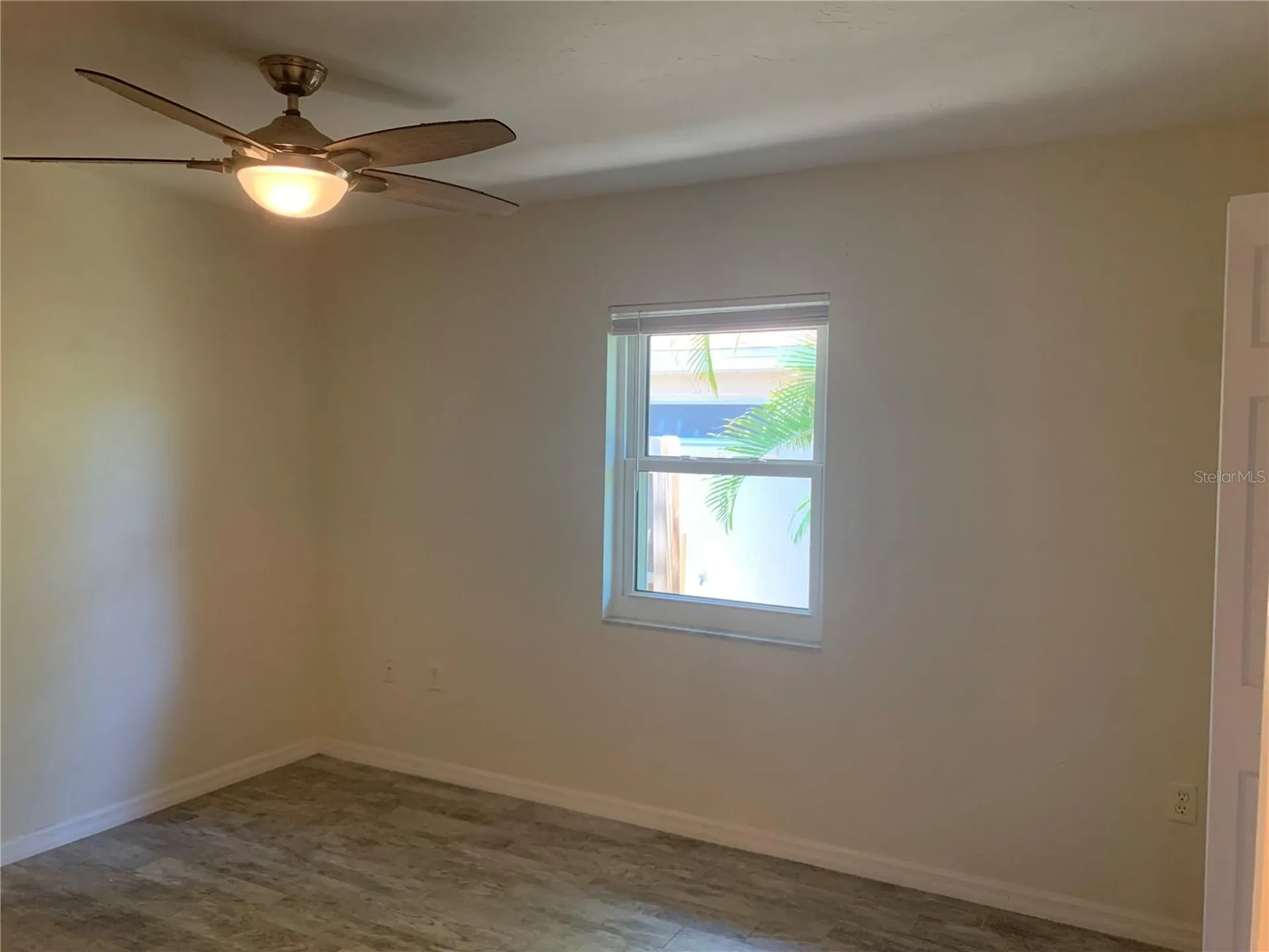 1875 Vamo Drive Sarasota FL 34231