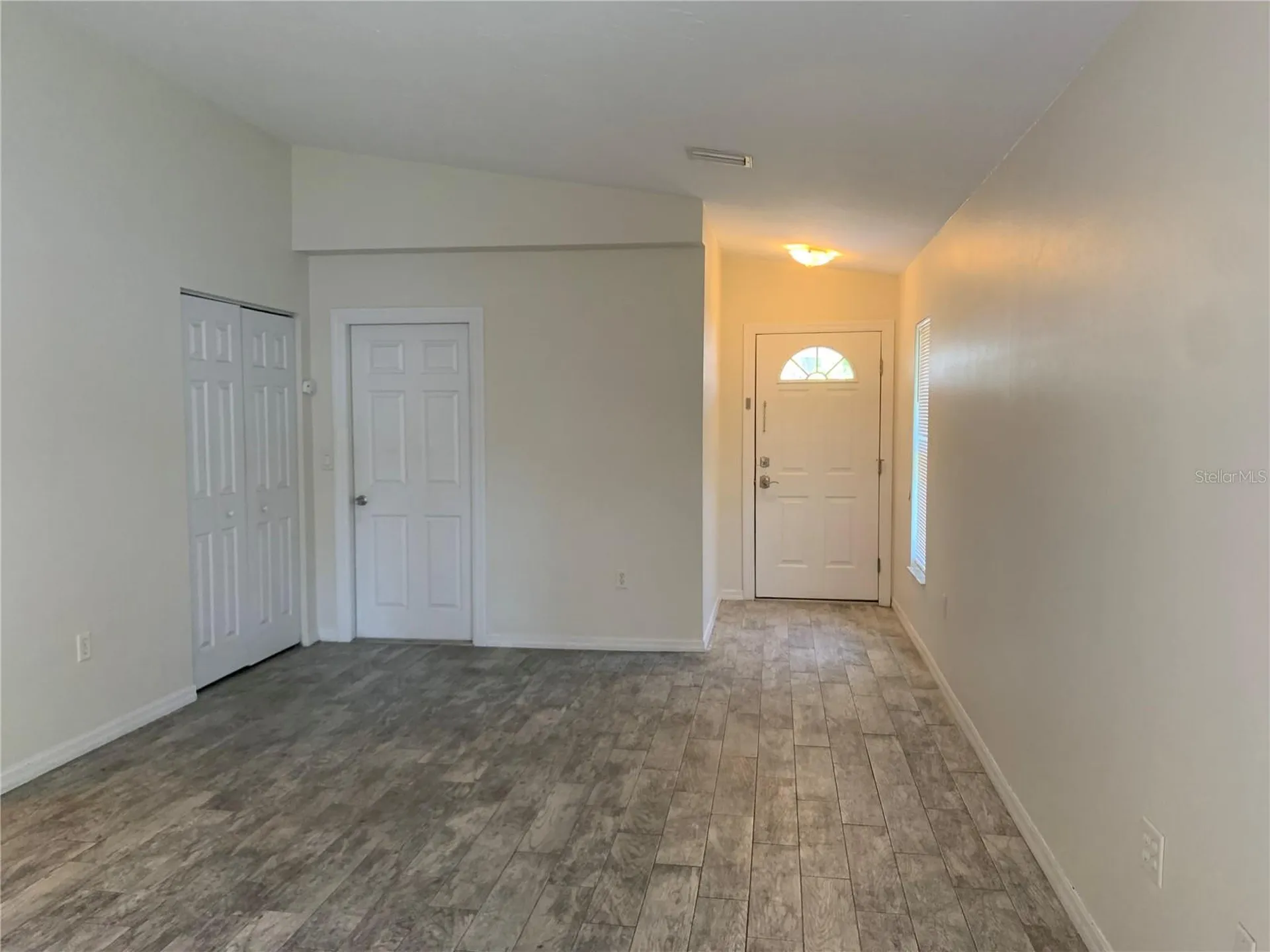 1875 Vamo Drive Sarasota FL 34231