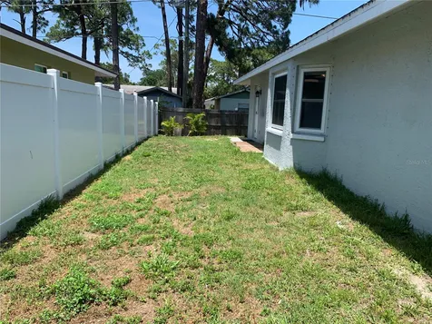 1875 Vamo Drive Sarasota FL 34231