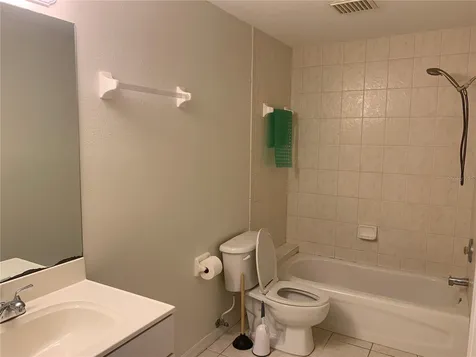 1875 Vamo Drive Sarasota FL 34231