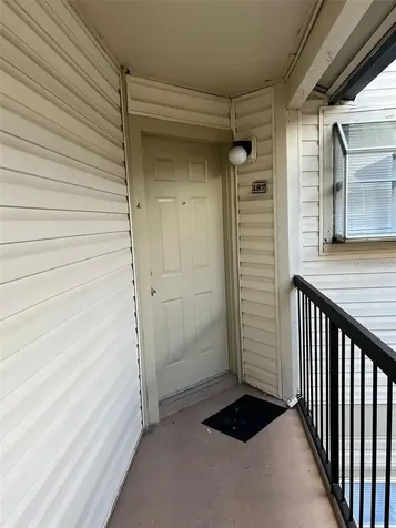 1972 Lake Atriums Circle Orlando FL 32839