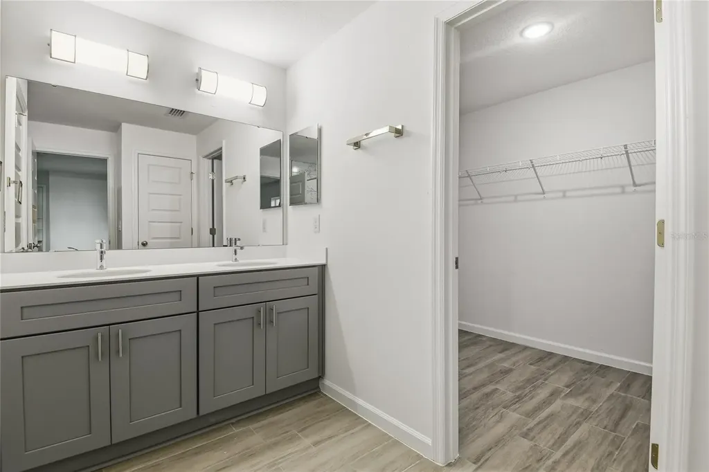709 Fredrick Place Kissimmee FL 34758