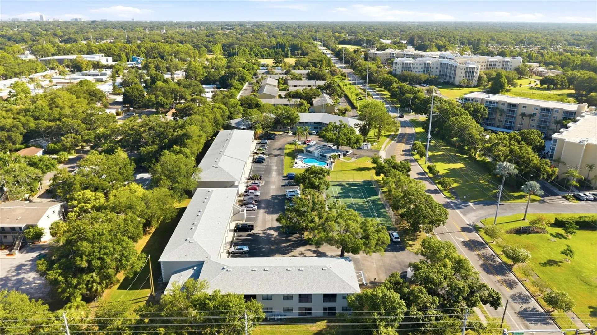 101 Lake Avenue NE Largo FL 33771