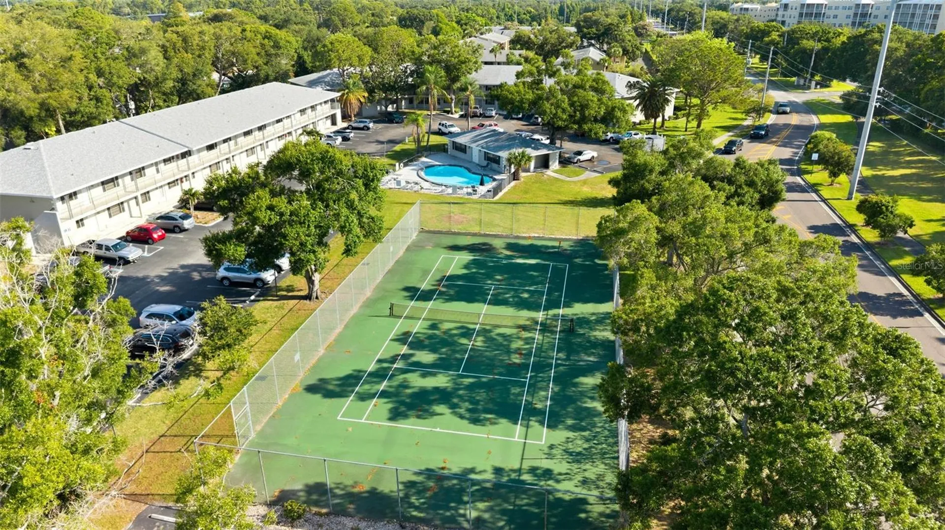 101 Lake Avenue NE Largo FL 33771