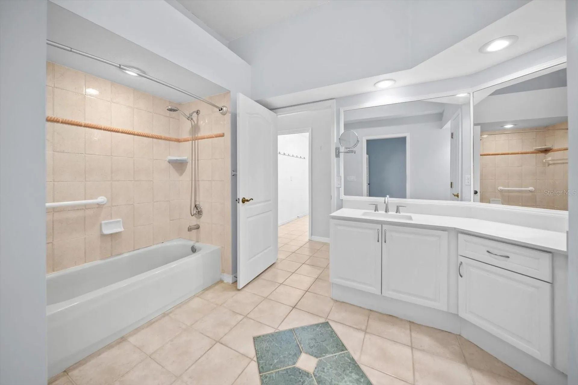 2788 Country Way Clearwater FL 33763