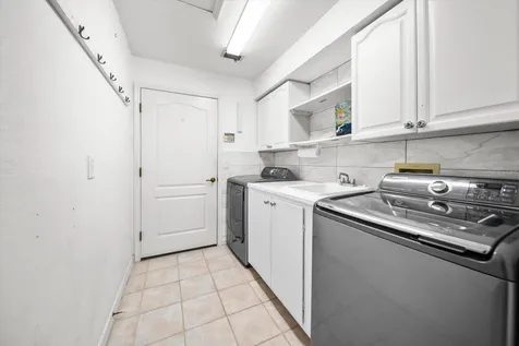 2788 Country Way Clearwater FL 33763