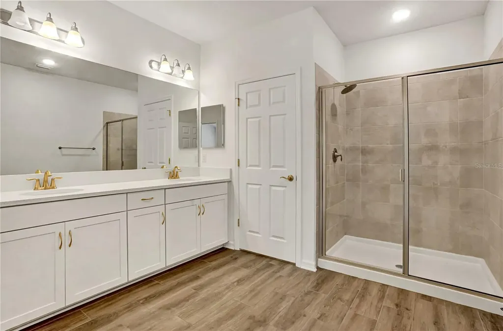 4020 Via Sienna Circle Sarasota FL 34243