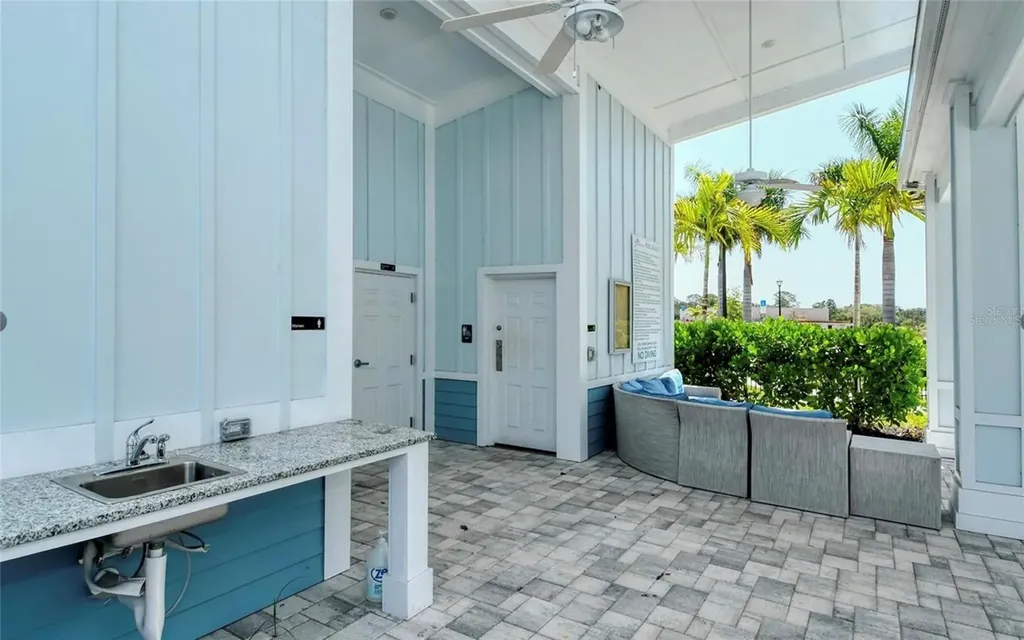 4020 Via Sienna Circle Sarasota FL 34243