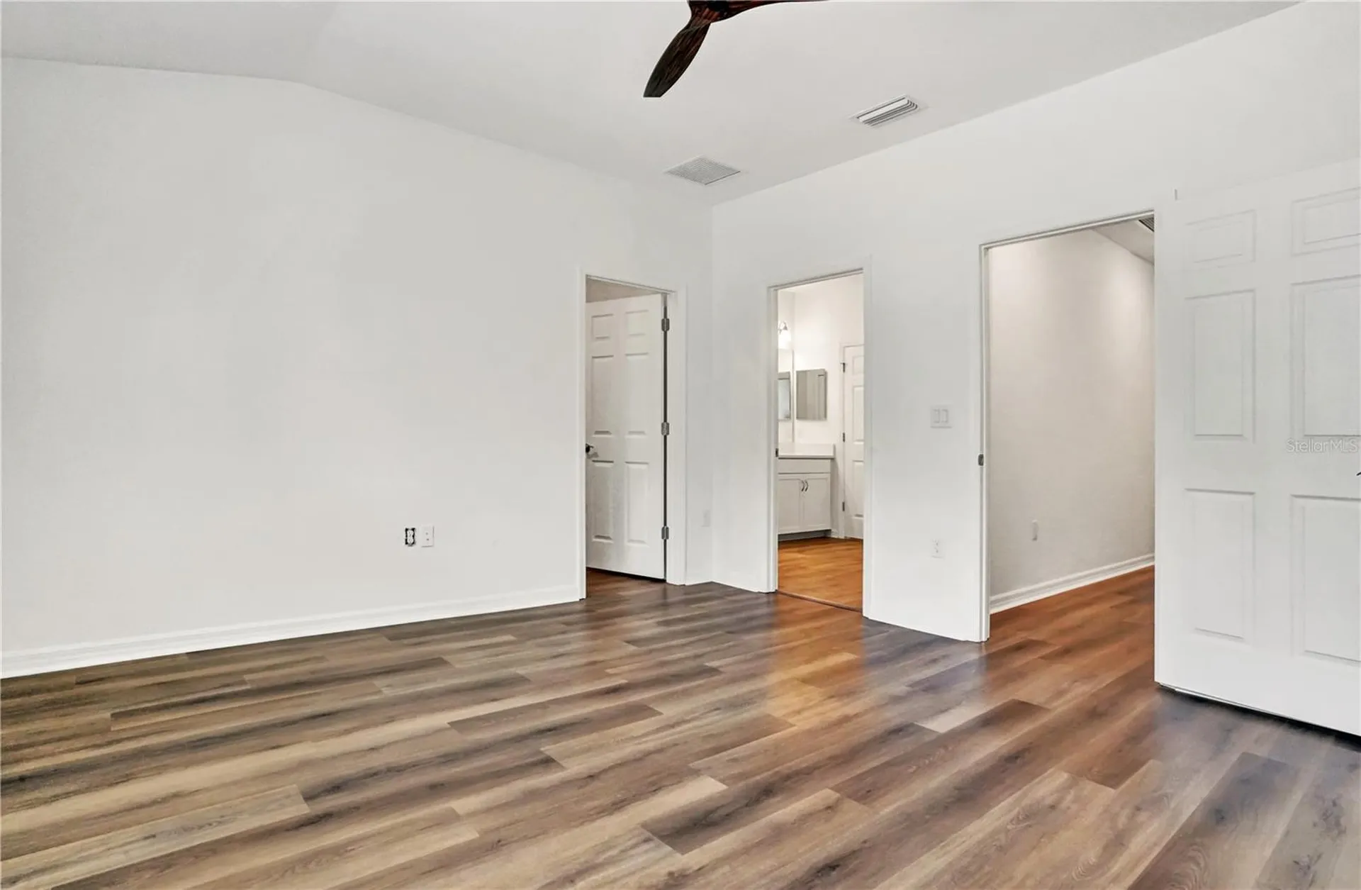 4020 Via Sienna Circle Sarasota FL 34243