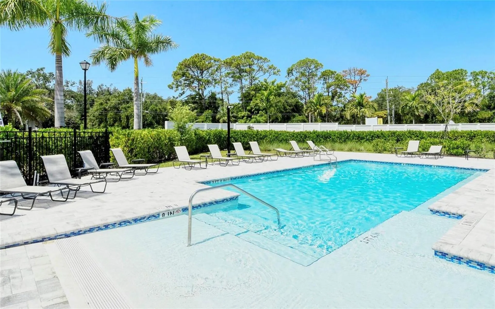 4020 Via Sienna Circle Sarasota FL 34243