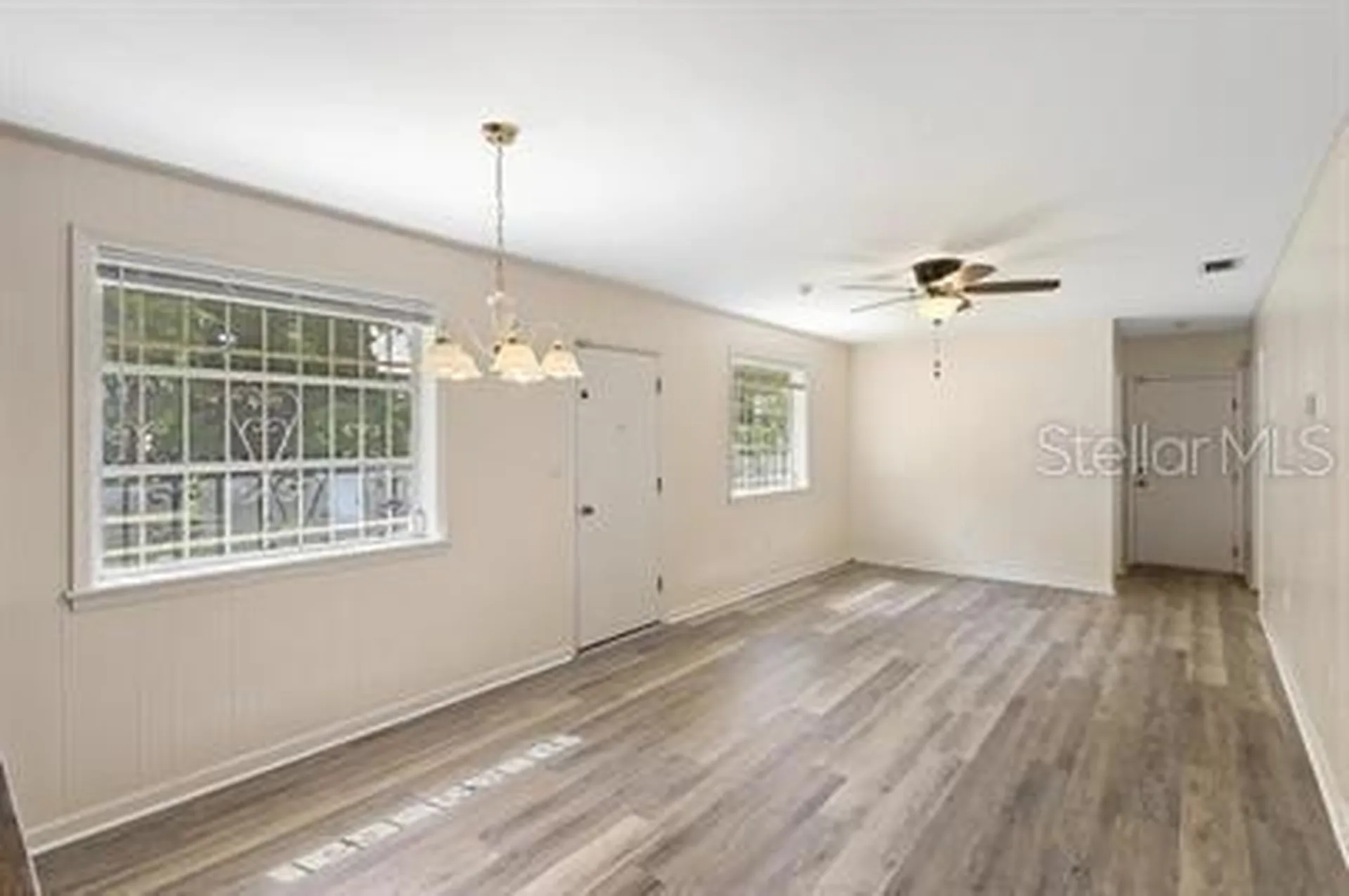 420 N Fairview Avenue Deland FL 32724