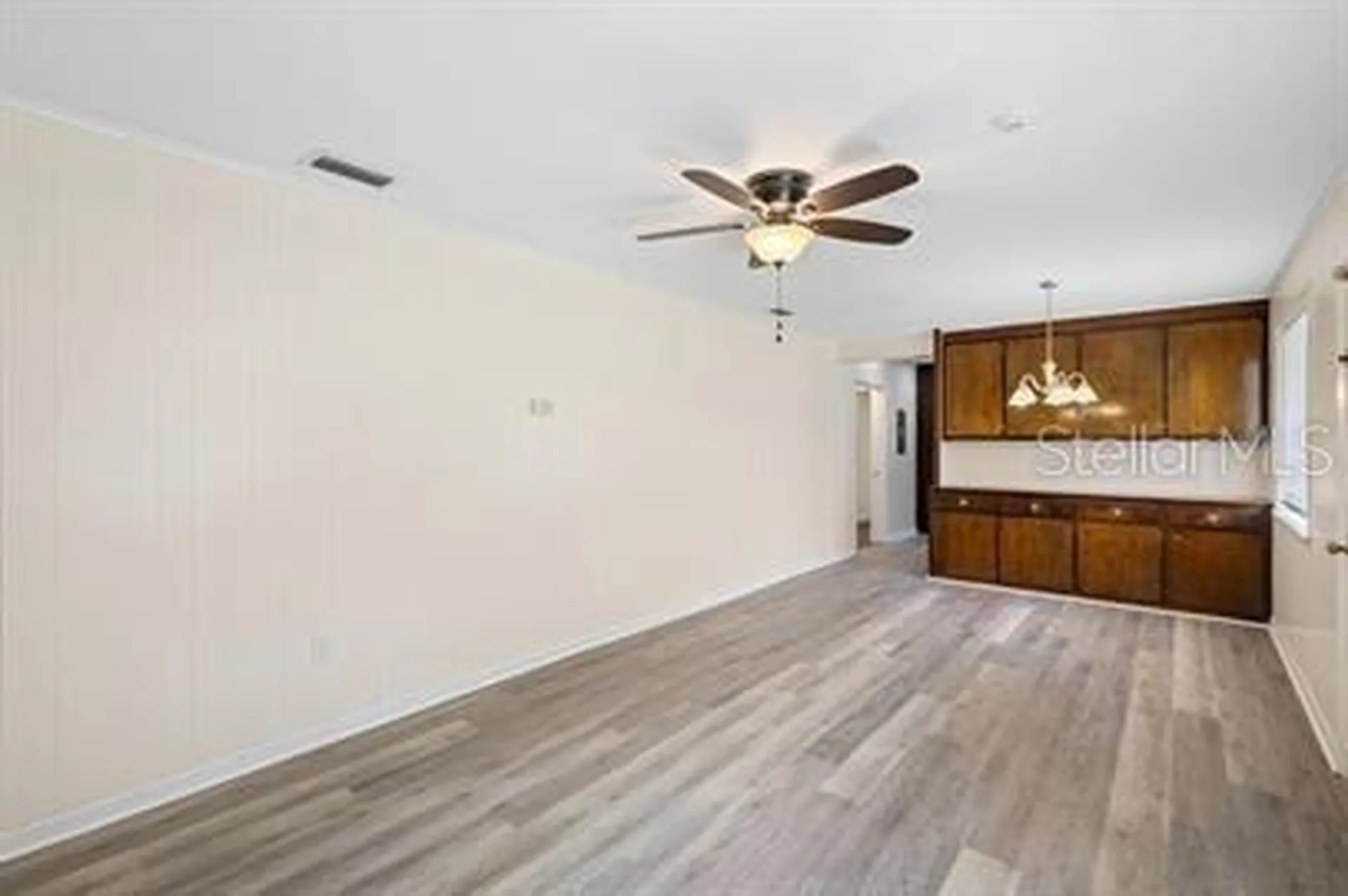 420 N Fairview Avenue Deland FL 32724