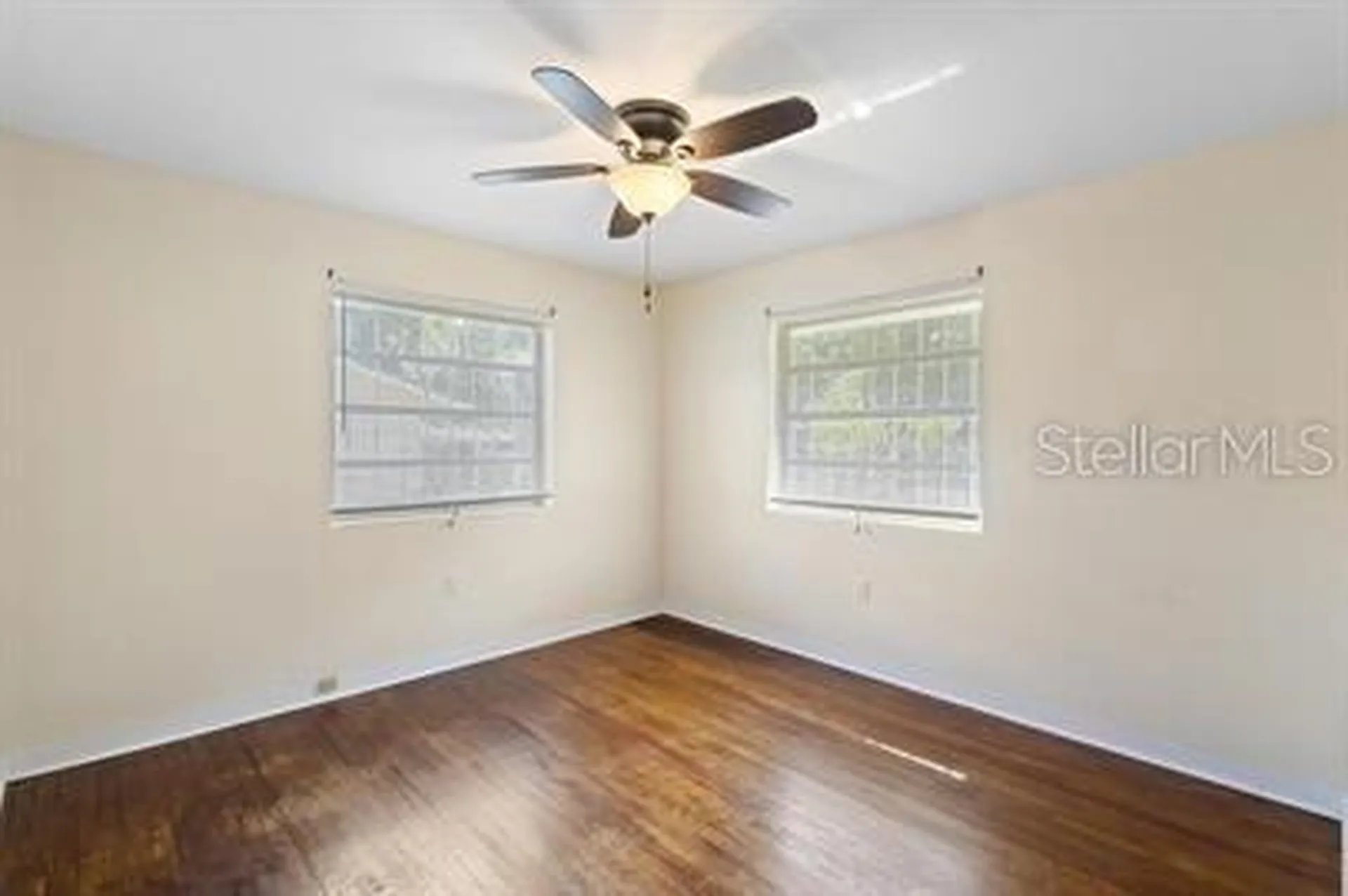 420 N Fairview Avenue Deland FL 32724