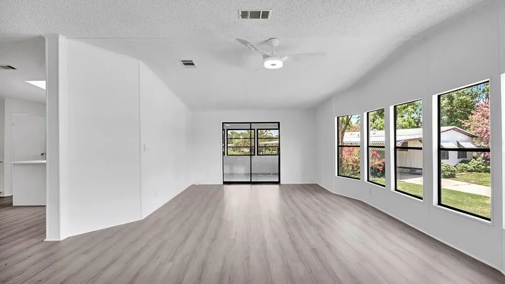 2330 Loveplum Court Zellwood FL 32798