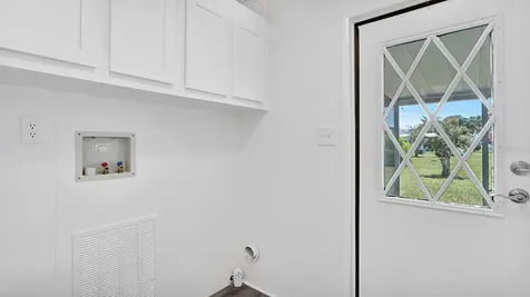 2330 Loveplum Court Zellwood FL 32798