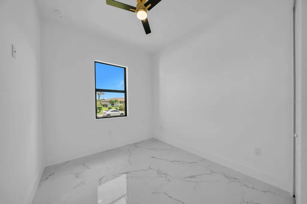 2609 21st Street SW Lehigh Acres FL 33976