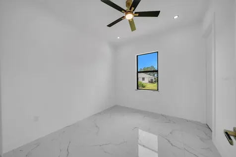 2609 21st Street SW Lehigh Acres FL 33976