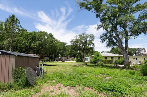 658 15th Street NW Largo FL 33770