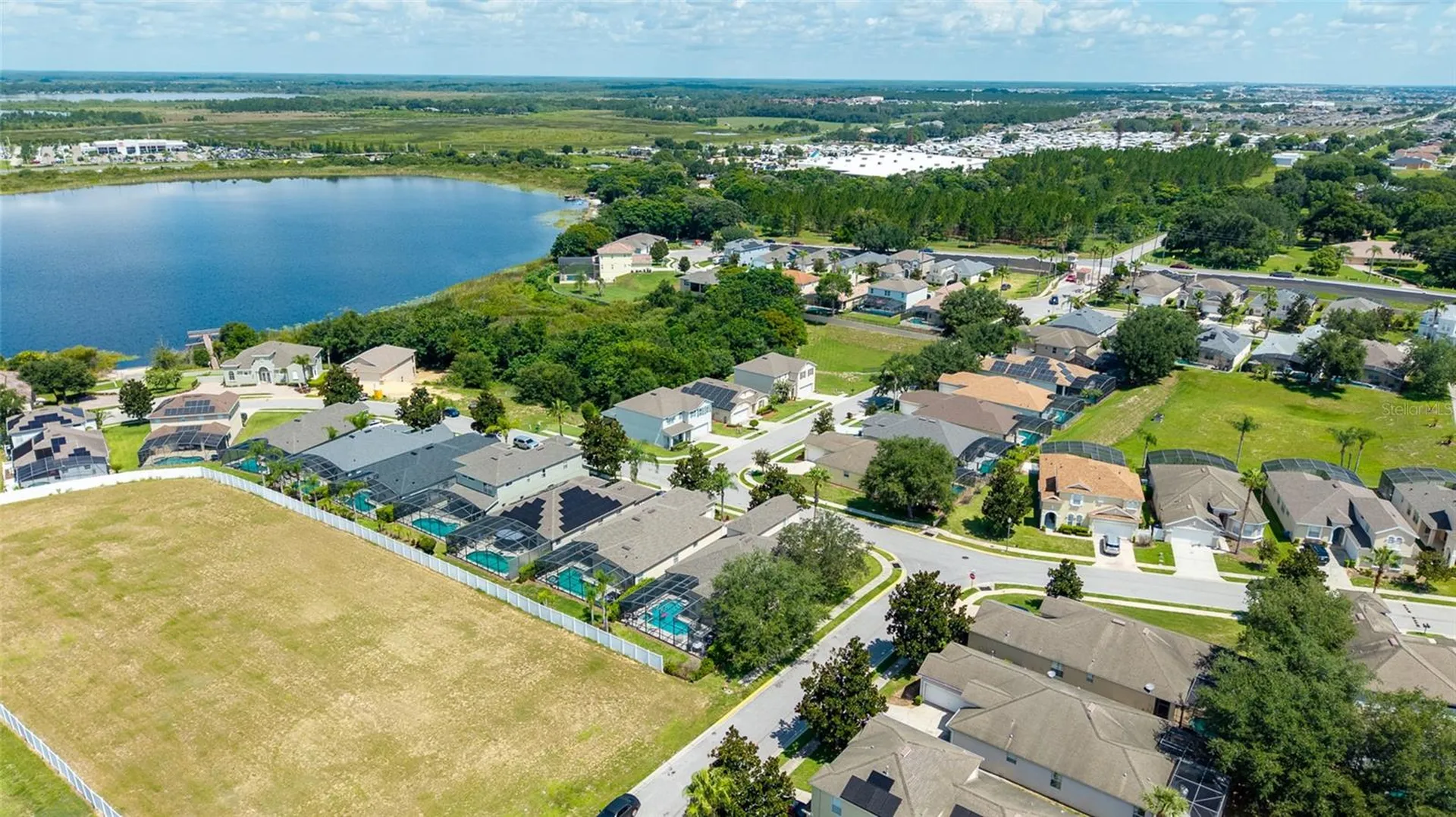 526 Pineloch Drive Haines City FL 33844