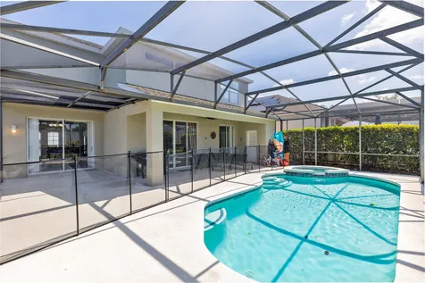 526 Pineloch Drive Haines City FL 33844