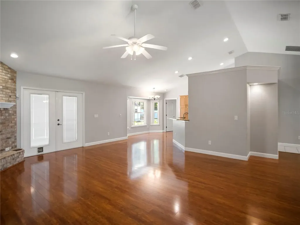 1258 NE 51st Loop Ocala FL 34479