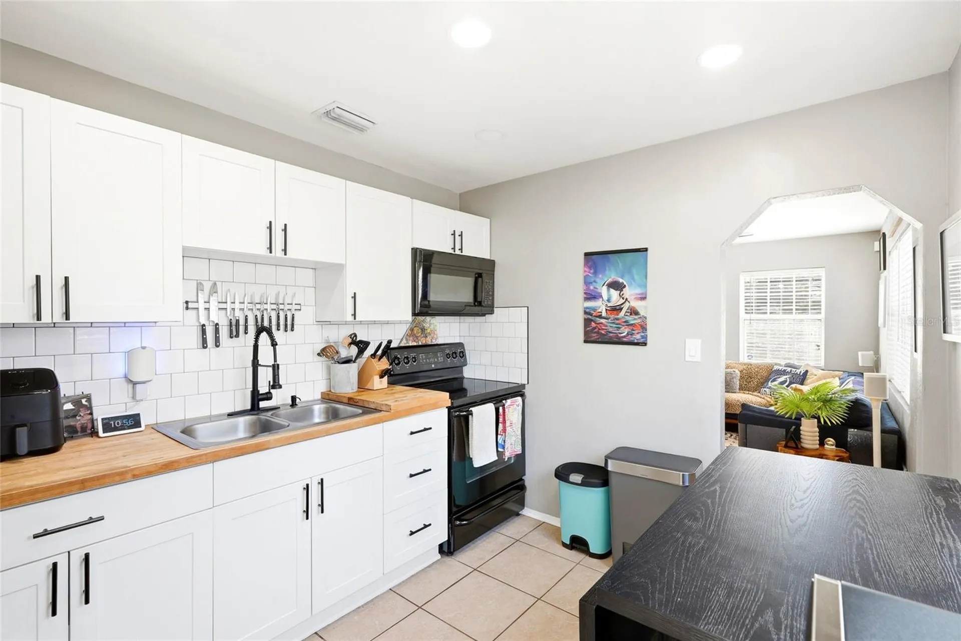 3220 16th Street N St Petersburg FL 33704
