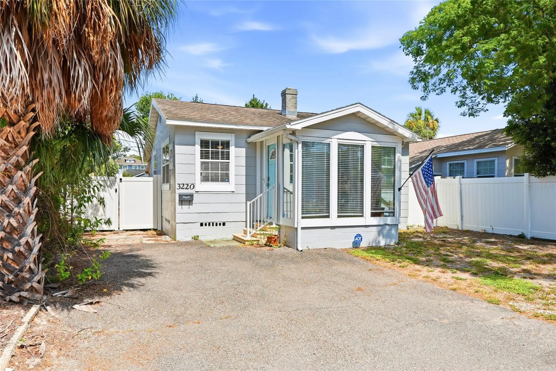 3220 16th Street N St Petersburg FL 33704