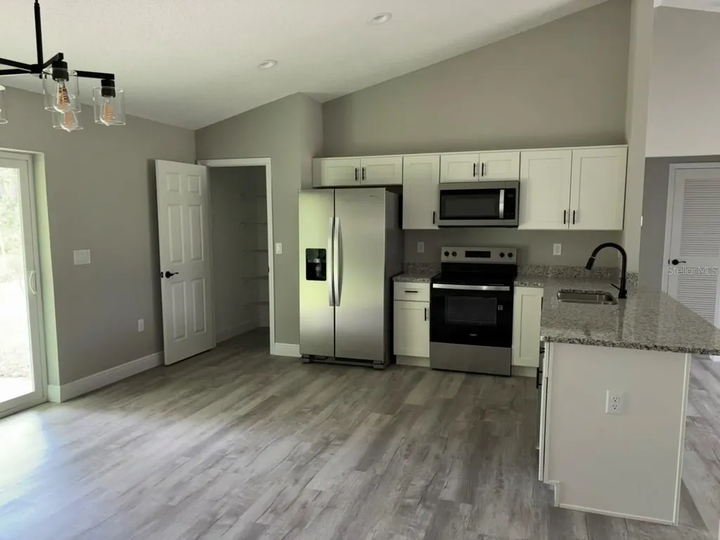 9548 N Sandree Drive Dunnellon FL 34434