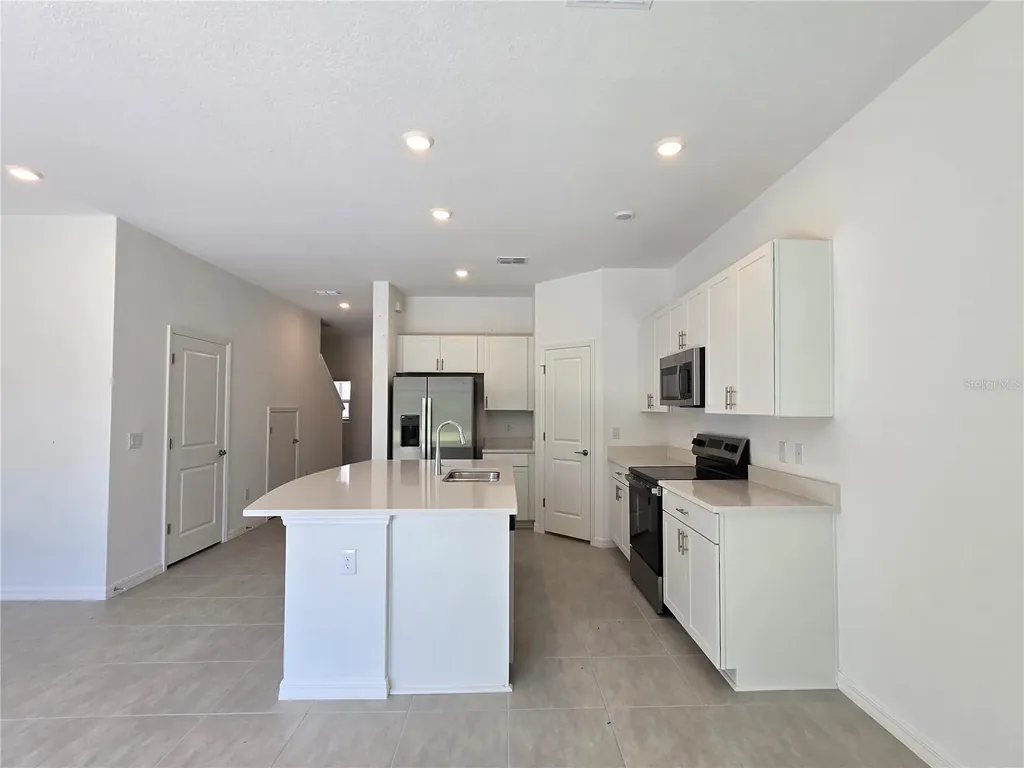 2073 Hallier Cove Wesley Chapel FL 33543