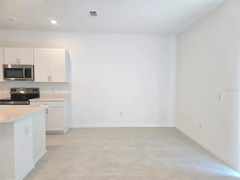 2073 Hallier Cove Wesley Chapel FL 33543
