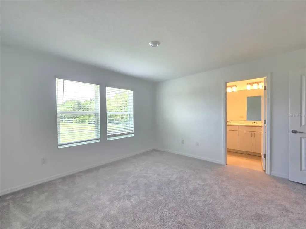 2073 Hallier Cove Wesley Chapel FL 33543