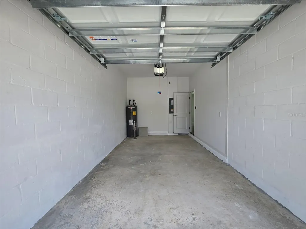 2073 Hallier Cove Wesley Chapel FL 33543
