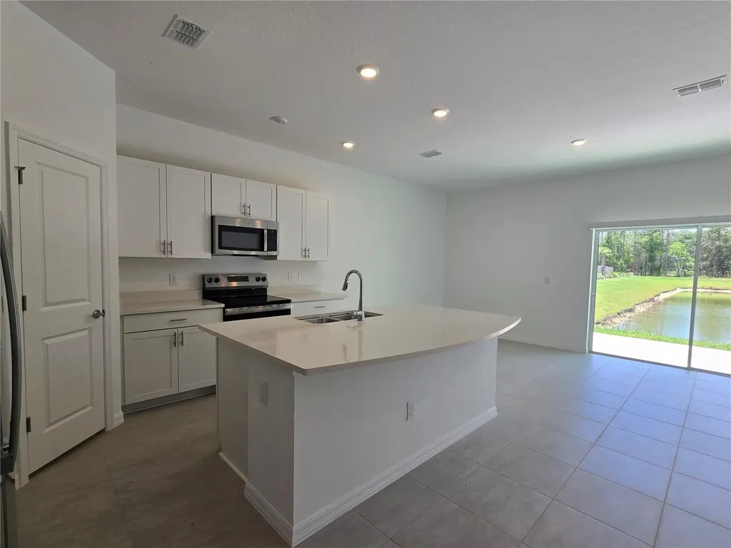2073 Hallier Cove Wesley Chapel FL 33543