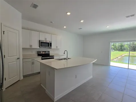 2073 Hallier Cove Wesley Chapel FL 33543