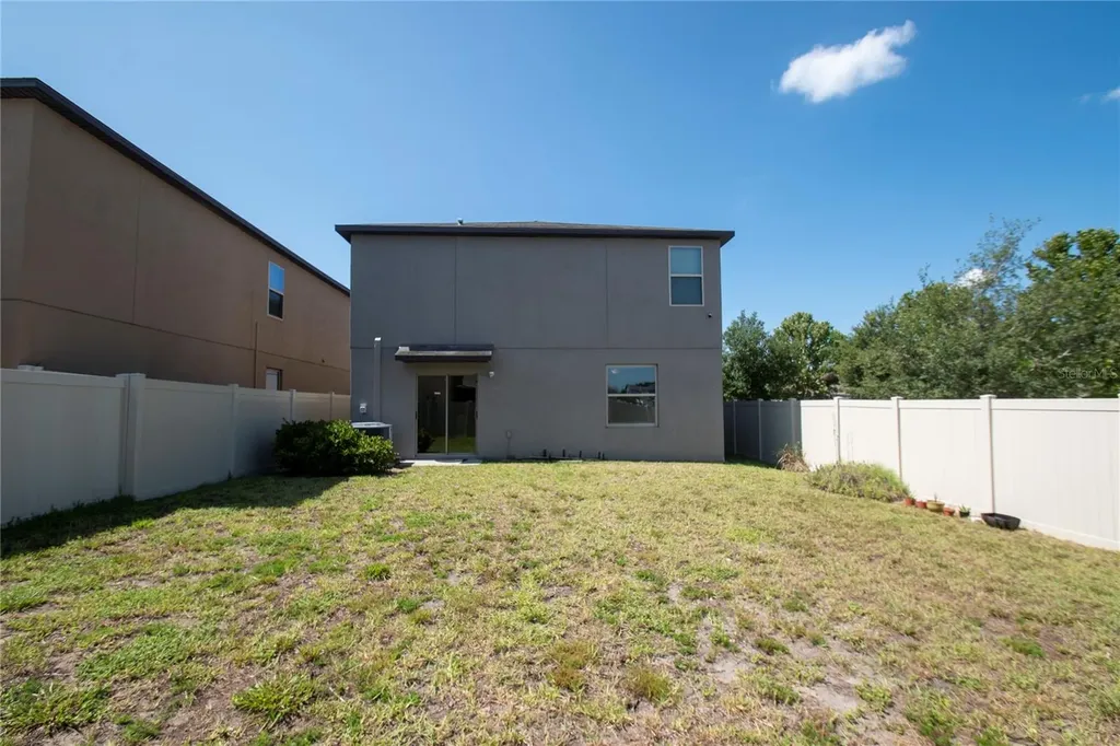 10202 Cool Waterlily Avenue Riverview FL 33578