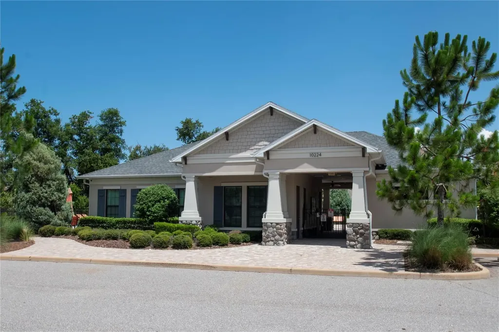 10202 Cool Waterlily Avenue Riverview FL 33578