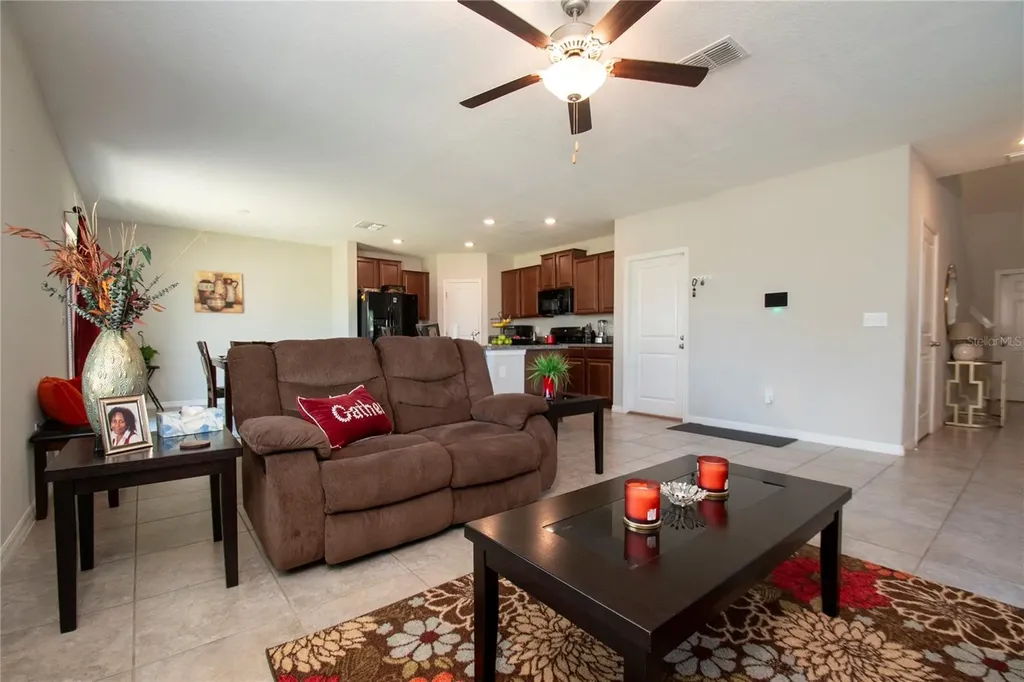 10202 Cool Waterlily Avenue Riverview FL 33578