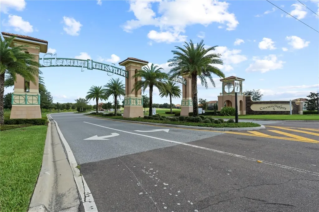 8954 Fluffy Lie Court Davenport FL 33896