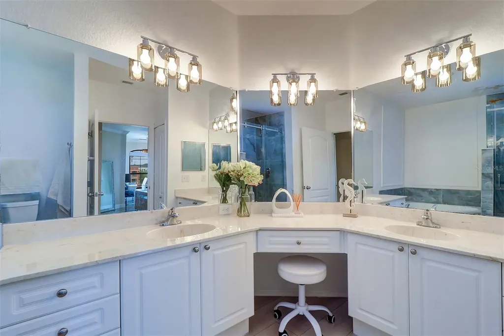 2722 Via Tivoli Clearwater FL 33764