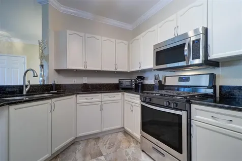 2722 Via Tivoli Clearwater FL 33764