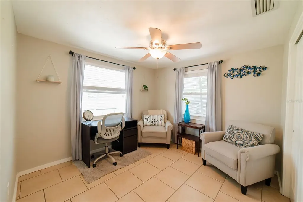 832 E 4th Street Englewood FL 34223