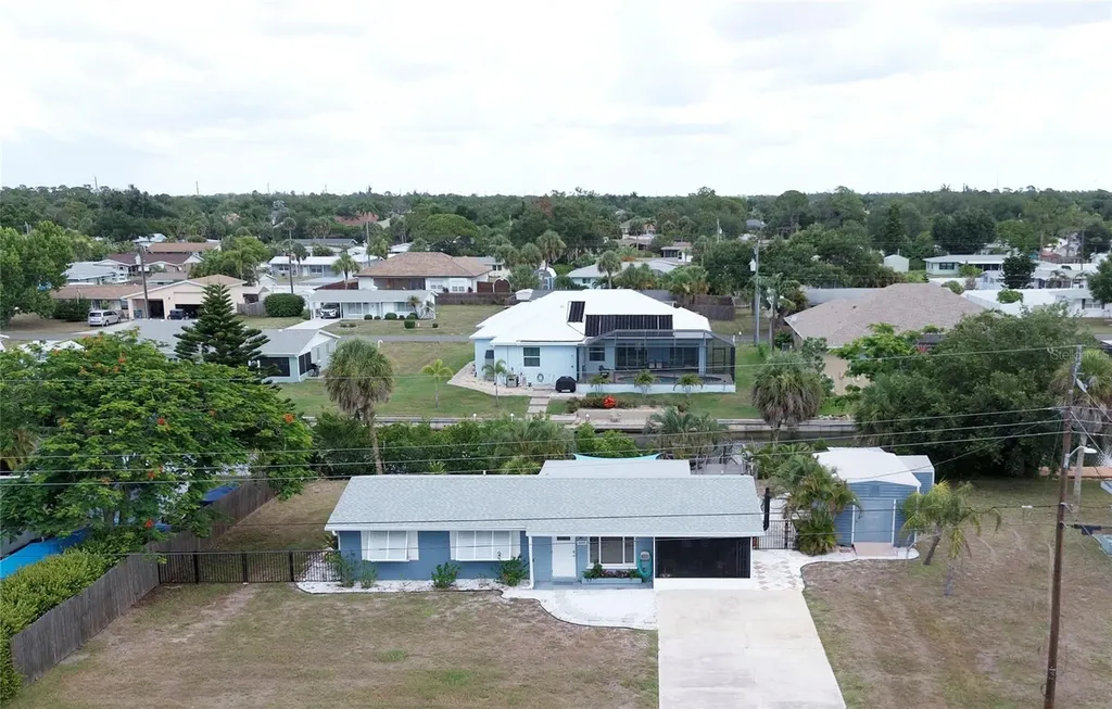832 E 4th Street Englewood FL 34223