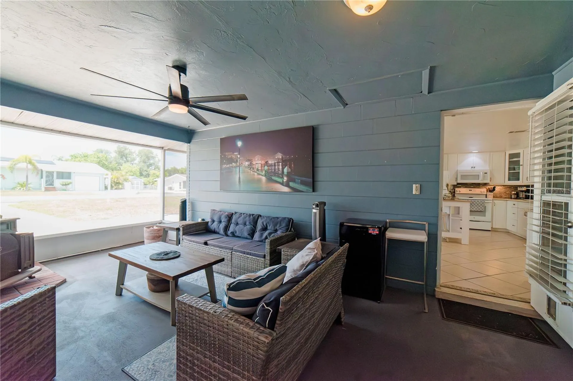 832 E 4th Street Englewood FL 34223