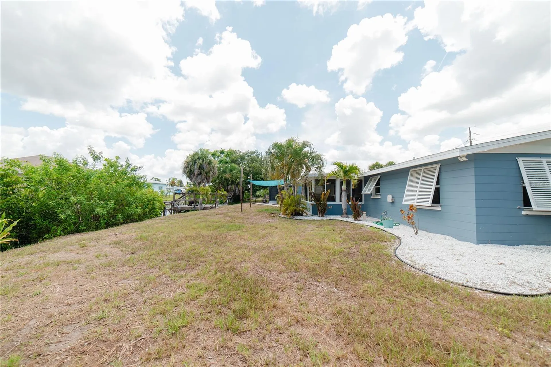 832 E 4th Street Englewood FL 34223