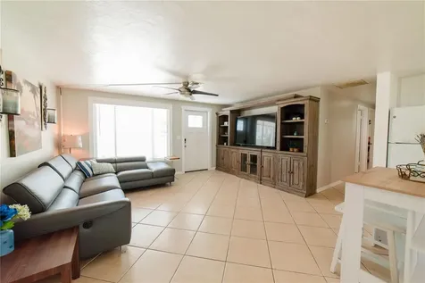 832 E 4th Street Englewood FL 34223