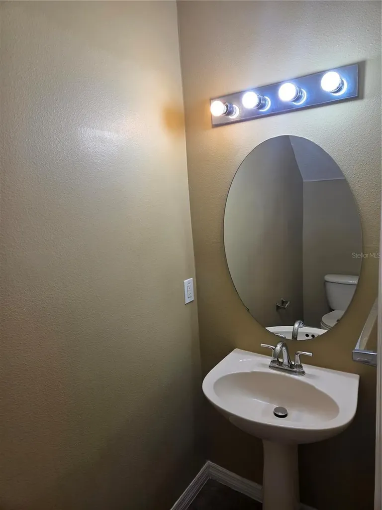 122 Wilton Circle Sanford FL 32773